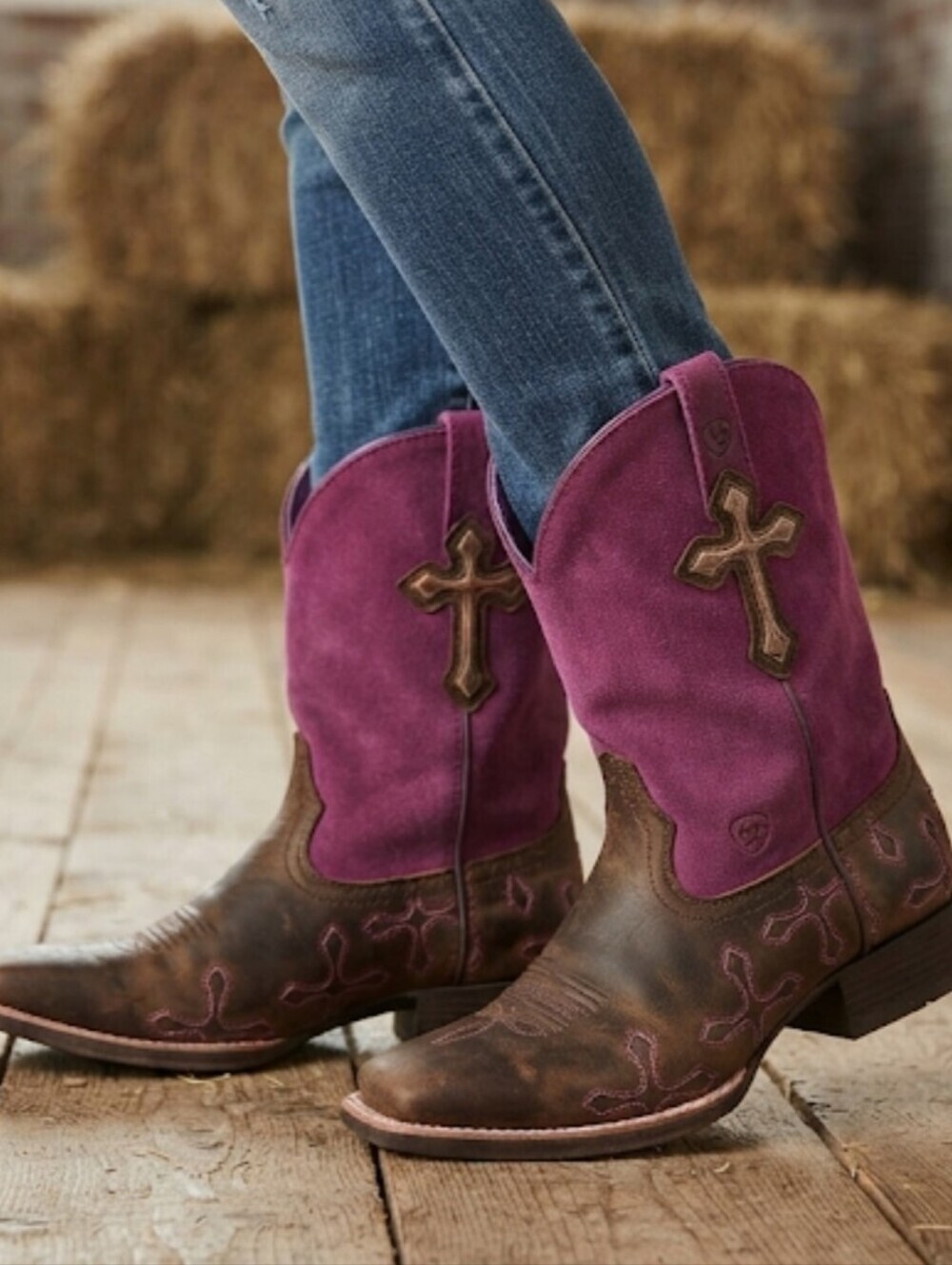 VintagAriat Womens 10011892  Cross Square Toe Western Hobo boho Boots shoes sz 5